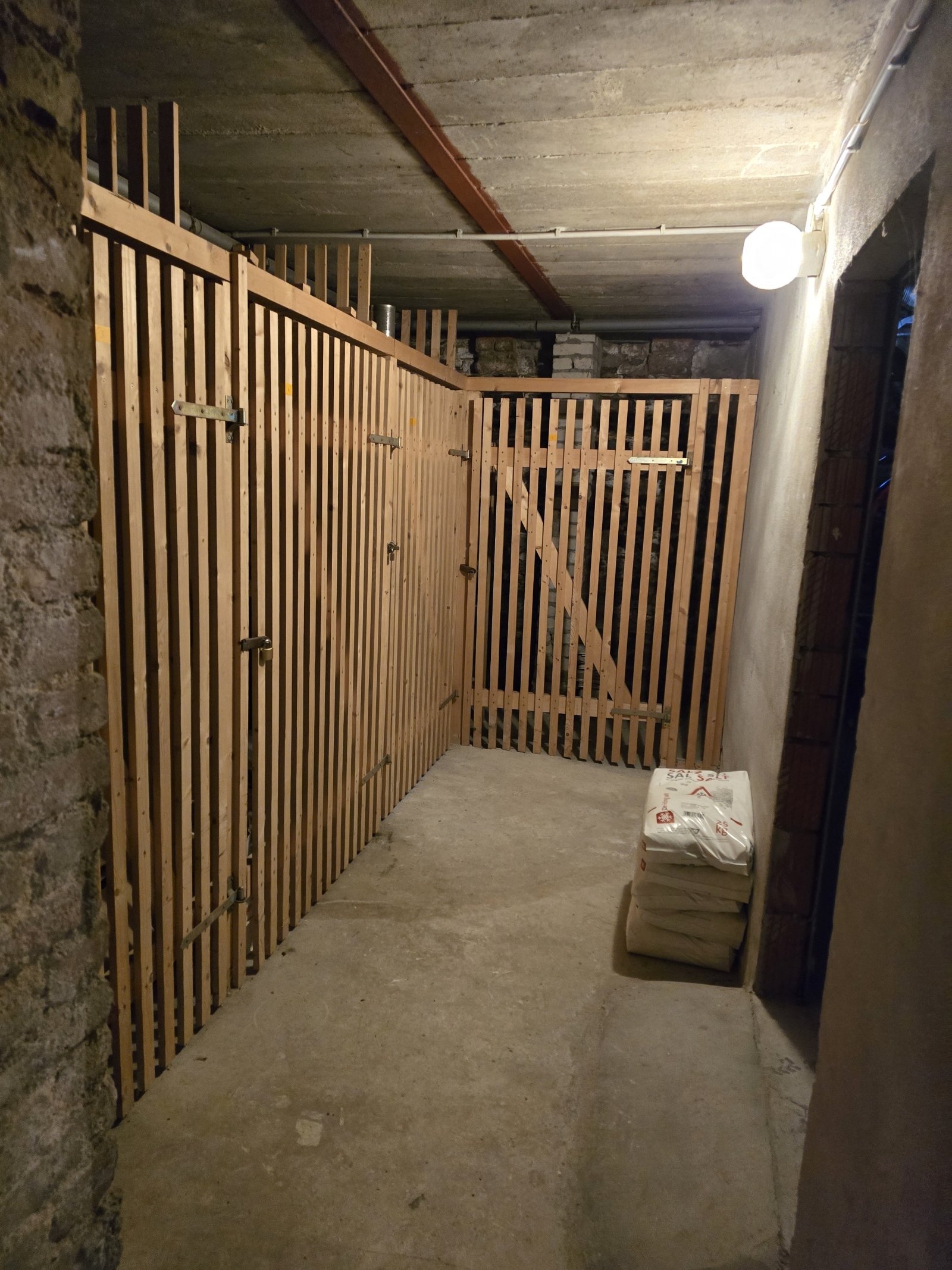 Renditeobjekt in Schöneck mit 7 WE + 2 GE , ca. 835 m² - Entwicklungspotenzial